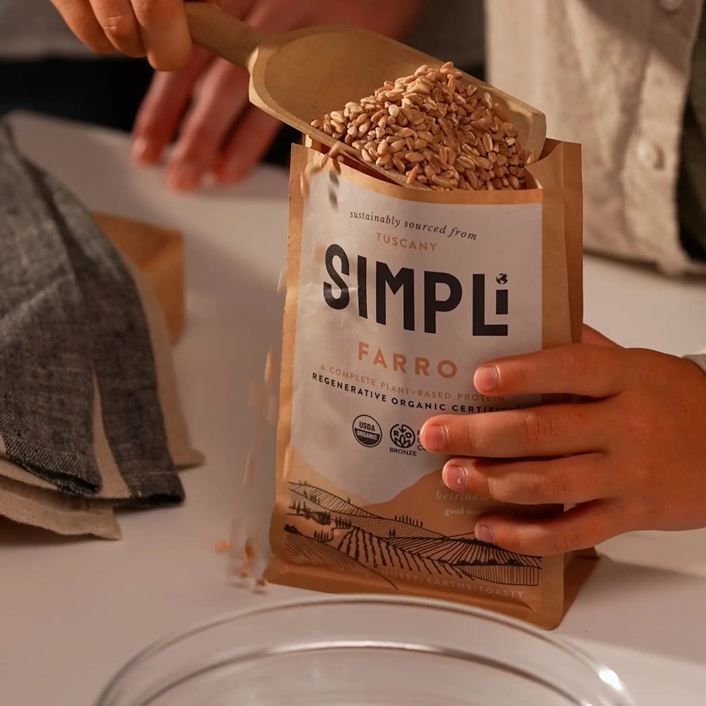 SIMPLi REGENERATIVE ORGANIC CERTIFIED® FARRO