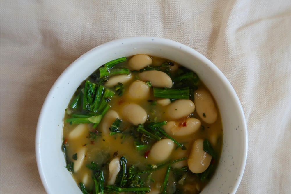 Brothy Beans and Greens by Sustainable Sabs