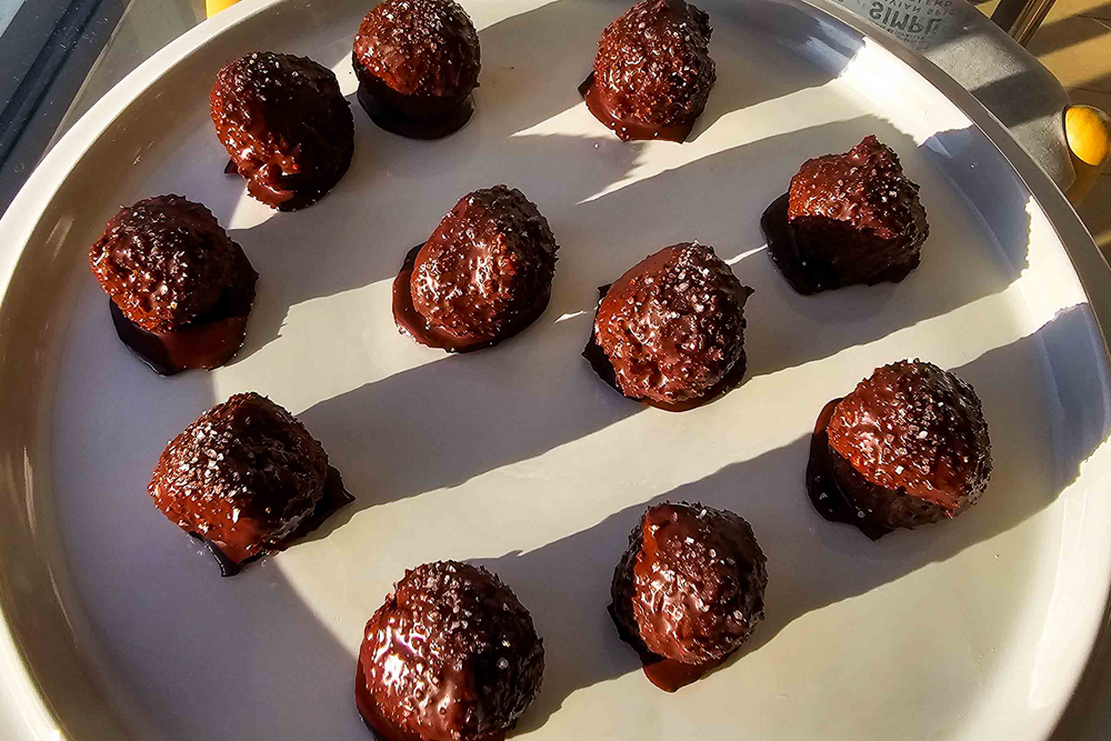 Chocolate Chickpea Cookie Dough Bites