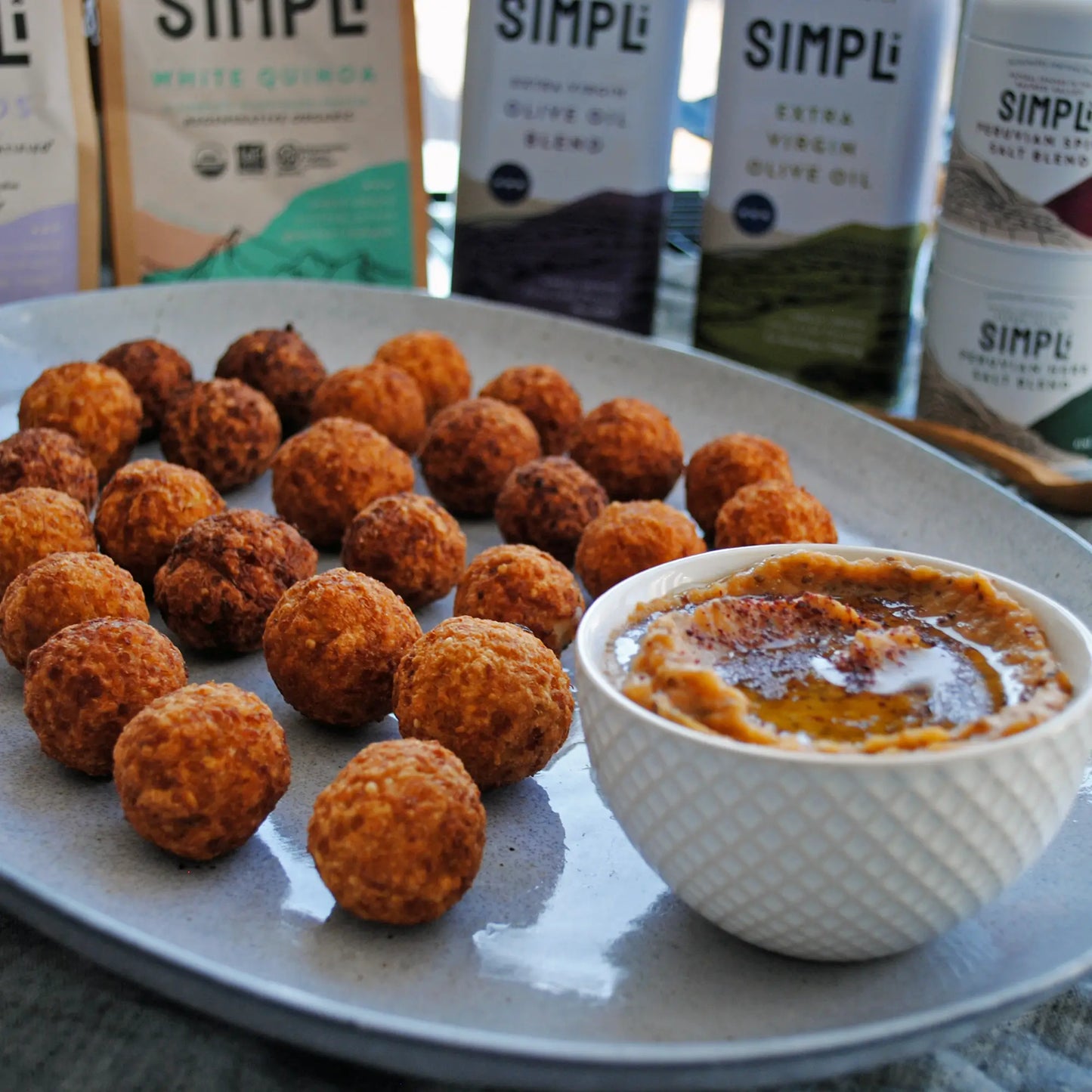 SIMPLi REGENERATIVE ORGANIC CERTIFIED® WHITE QUINOA